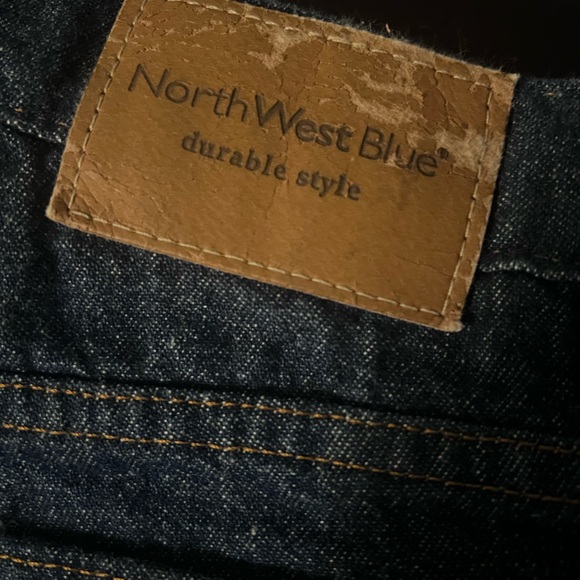 North west blue jeans great condition just skuff mark on the tag as you can see - Picture 3 of 5
